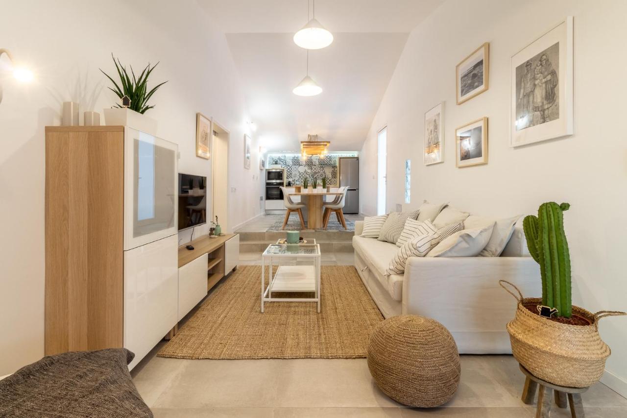 Вилла Flatguest Orinoco + Pool + Terrace + Garden Моган Экстерьер фото